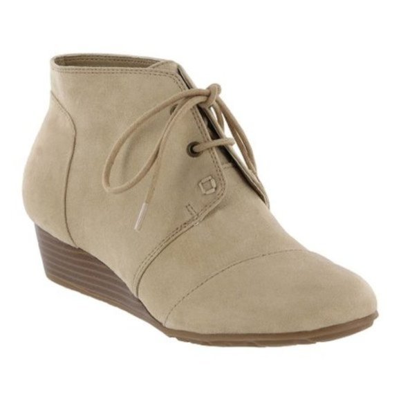mia amore booties